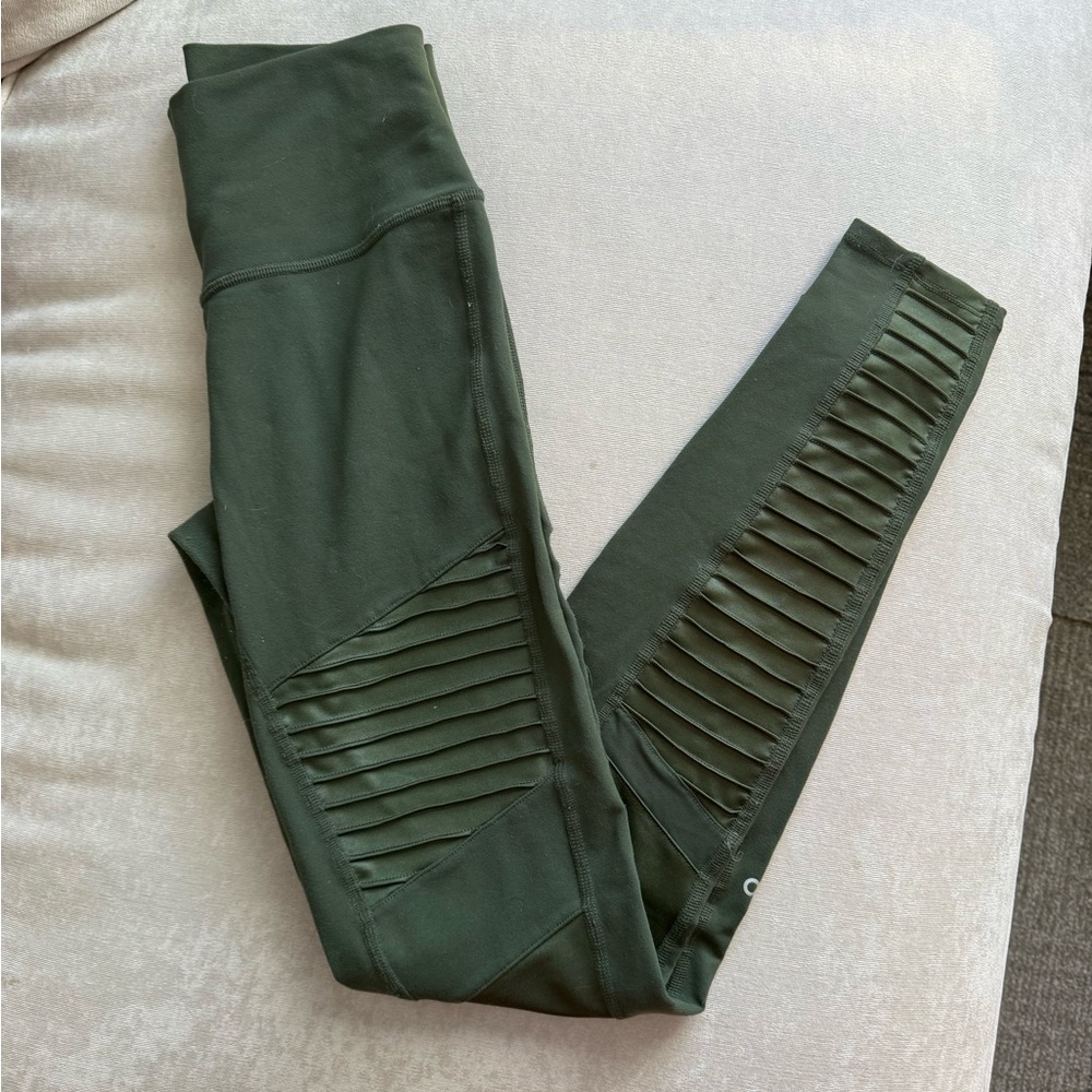 Alo green moto leggings size m